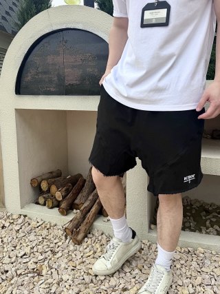 Black Essential Shorts with Side Pocket Detail view 5