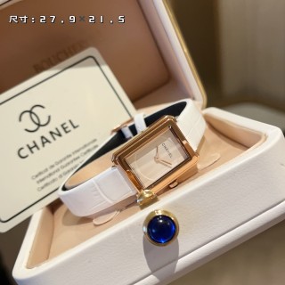 Chanel Boy·Friend H4883 Rose Gold Crocodile Strap Watch view 2