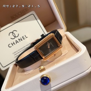 Chanel Boy·Friend H4883 Rose Gold Crocodile Strap Watch view 5