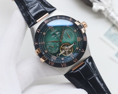 Omega Speedmaster Green Dial Chronograph Automatic Watch view 2