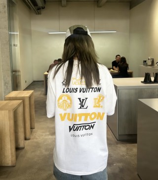 Louis Vuitton White Crew Neck T-Shirt with Golden Emblem view 6