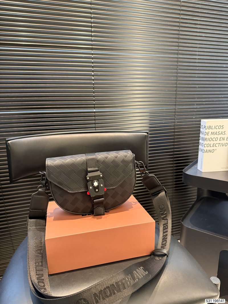 Montblanc Sartorial 3.0 Round Envelope Crossbody Bag Black view
