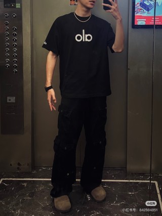Alo Black Logo T-Shirt view 3