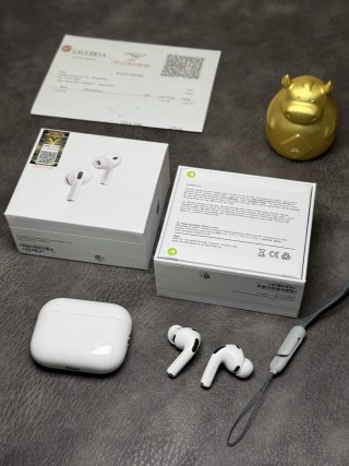 Apple AirPods Pro 3 White Wireless Earbuds view 11