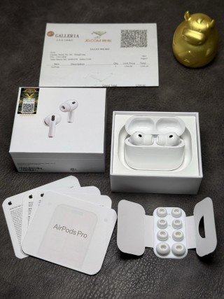 Apple AirPods Pro 3 White Wireless Earbuds view 12