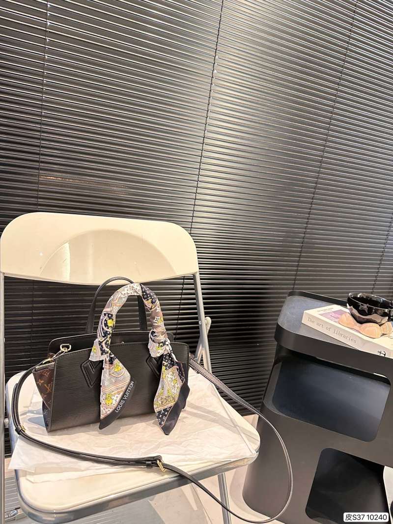 Louis Vuitton Epi Leather Handbag Black