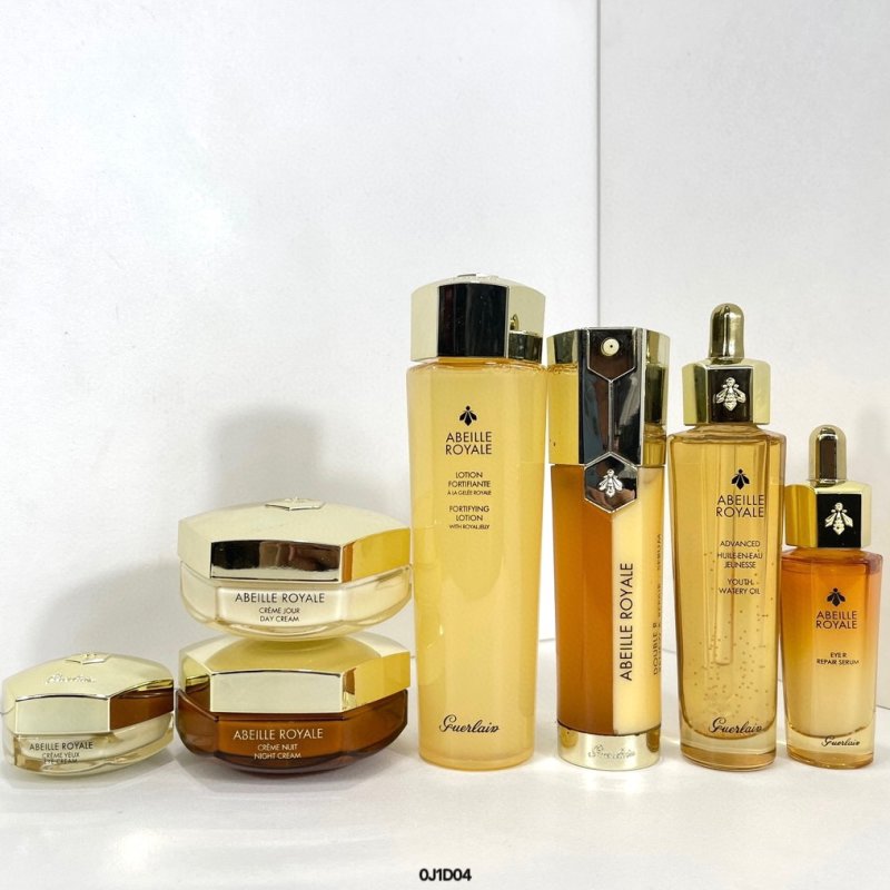 Guerlain Abeille Royale 7-Piece Skincare Set view