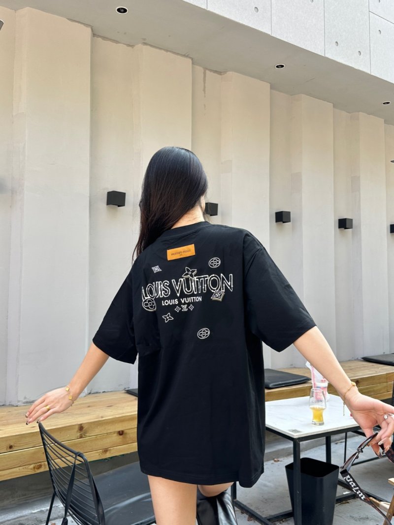 Louis Vuitton Star Monogram Black T-Shirt view