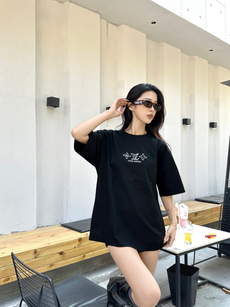 Louis Vuitton Star Monogram Black T-Shirt view