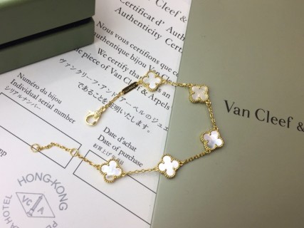 Van Cleef & Arpels Vintage Alhambra Gold Mother-of-Pearl Bracelet view 3