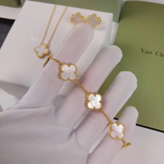 Van Cleef & Arpels Vintage Alhambra Gold Mother-of-Pearl Bracelet view 5