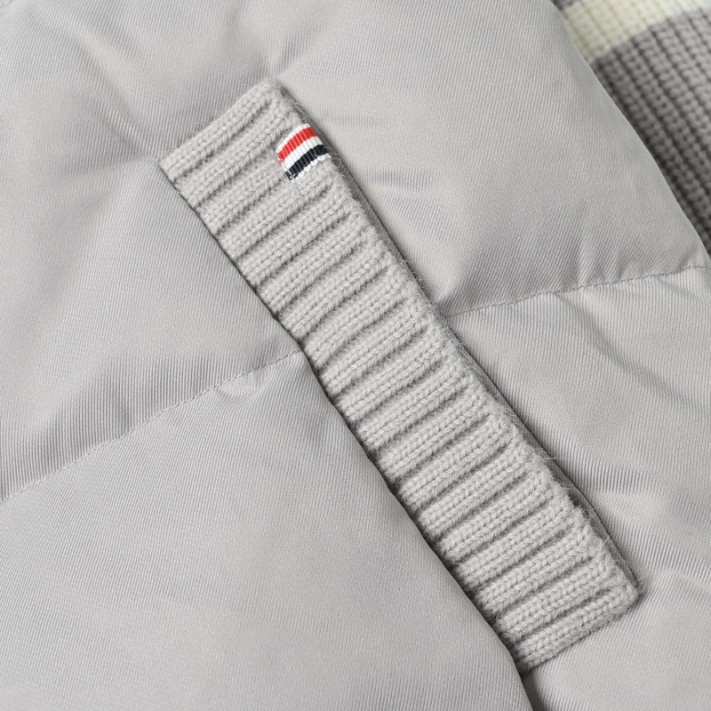 Premium Grey & Cream Colorblock Puffer Down Jacket view