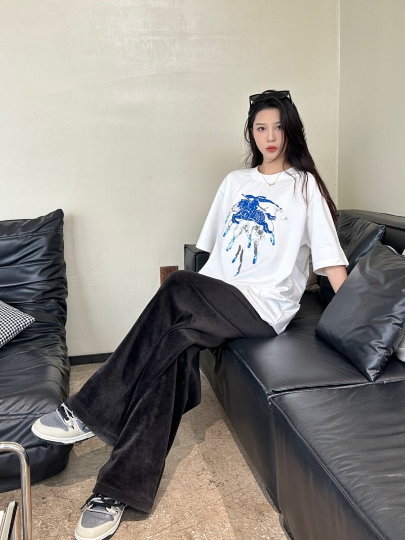 Burberry White Blue Graphic Equestrian T-Shirt view