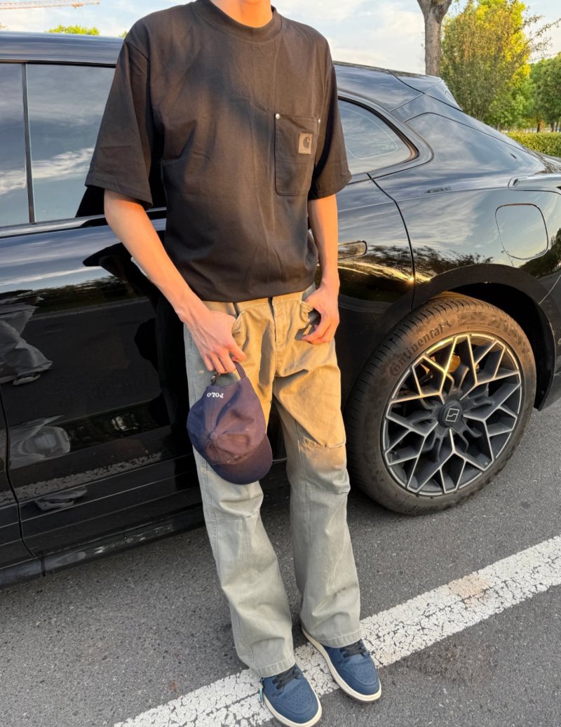Black Pocket Crew Neck Short Sleeve T-Shirt view