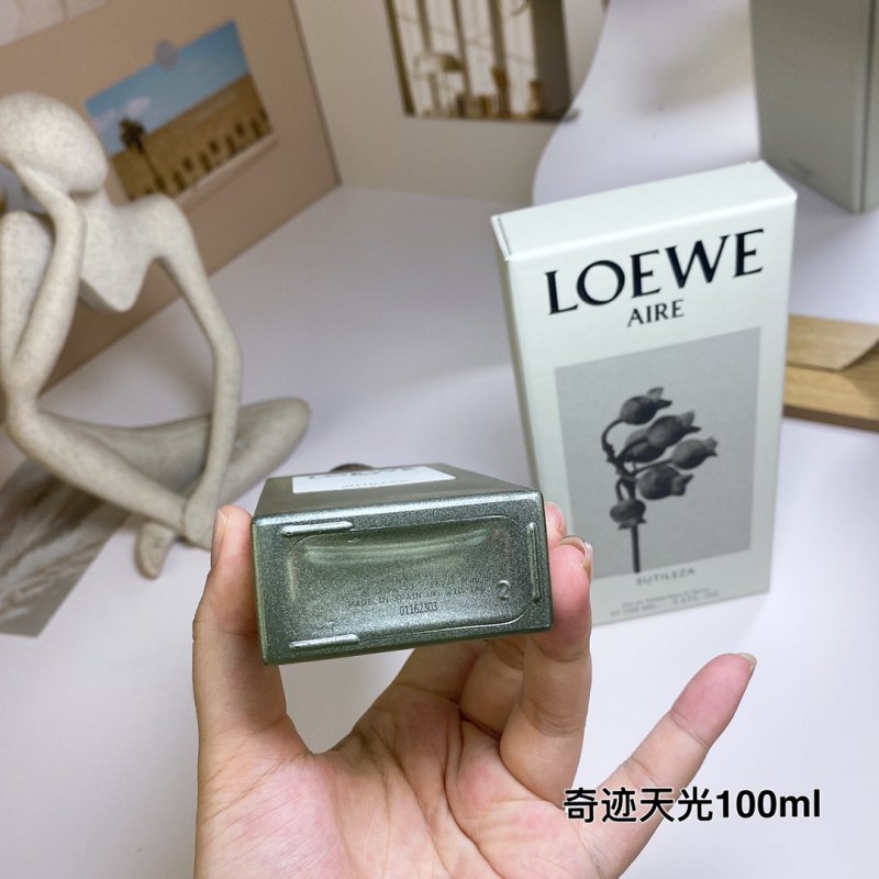 LOEWE Aire Sutileza Eau de Parfum 100ml view