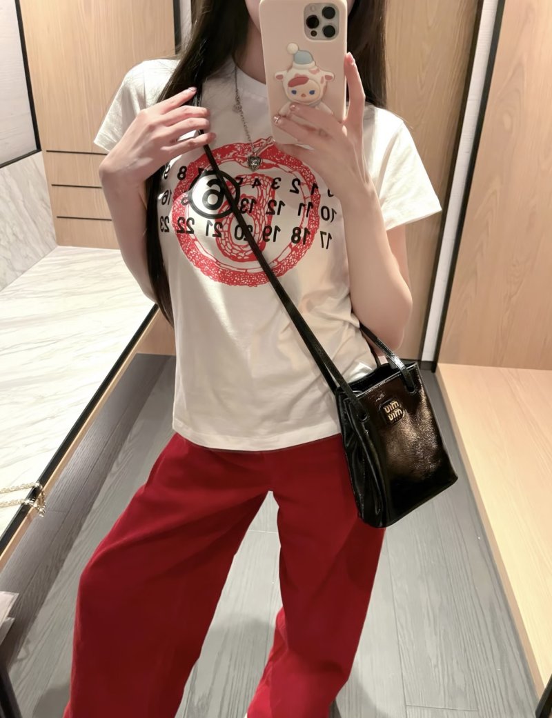 White Red Graphic Logo Short Sleeve T-Shirt