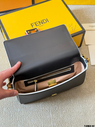 Fendi Vintage Monster Baguette Bag Black Yellow view 8