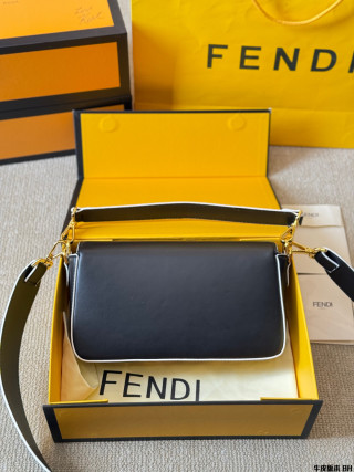Fendi Vintage Monster Baguette Bag Black Yellow view 9