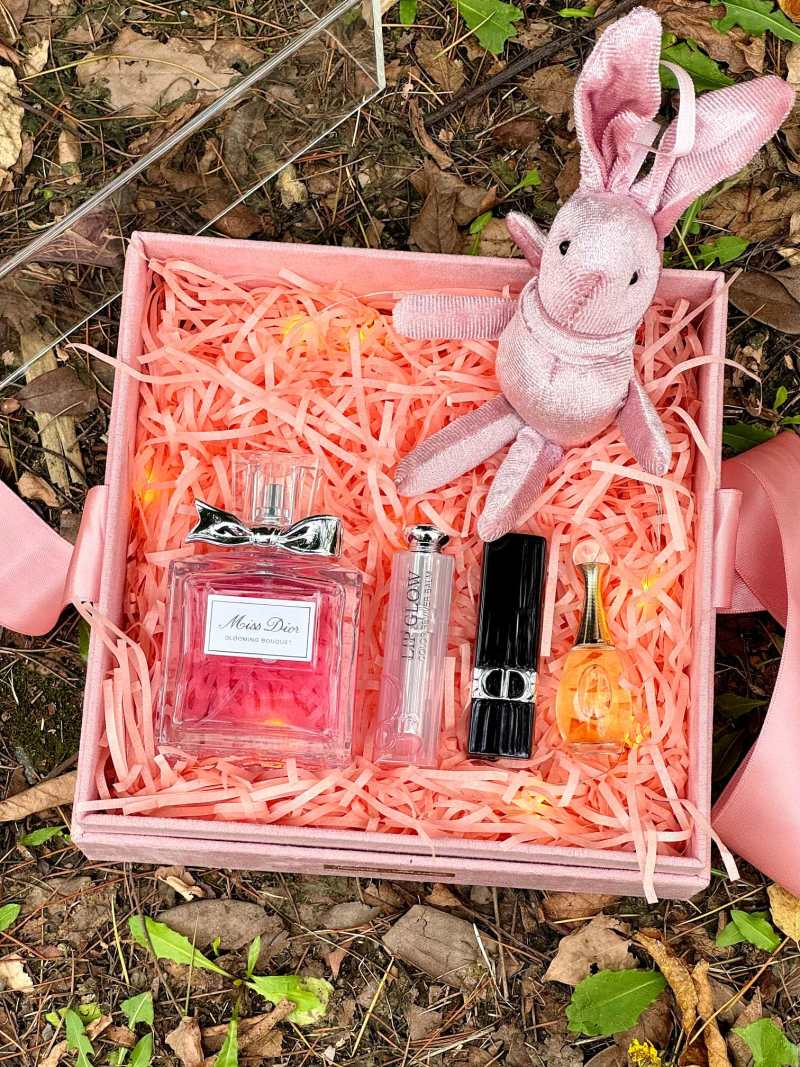 Dior Sweetheart & True Self Fragrance Luxury Gift Set view