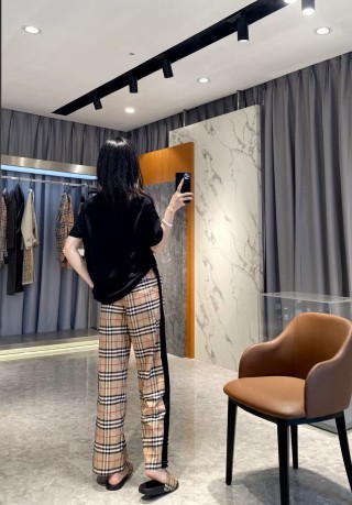 Burberry Check Plaid Wide-Leg Trousers Beige view 5