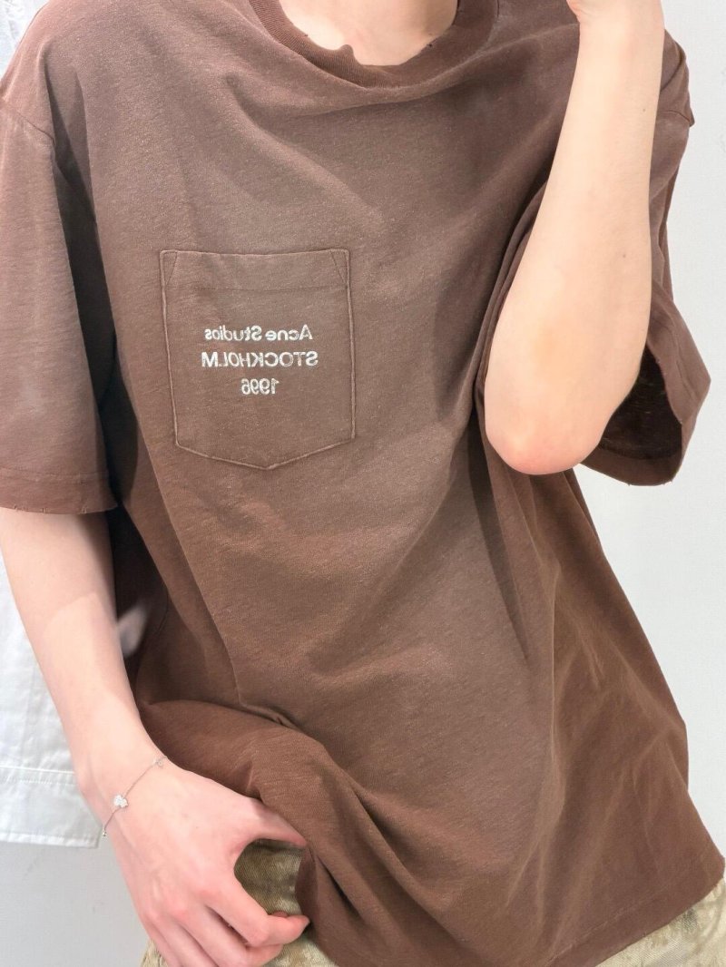 Essentials Pocket T-Shirt Brown