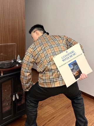 Burberry Vintage Check Harrington Jacket Beige view 3