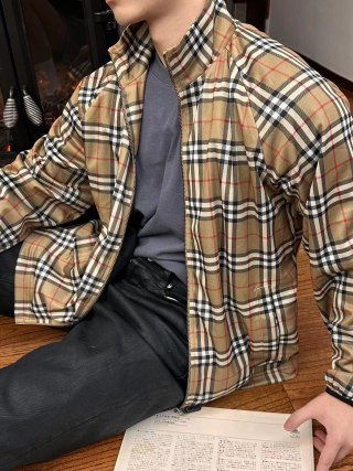 Burberry Vintage Check Harrington Jacket Beige view 4