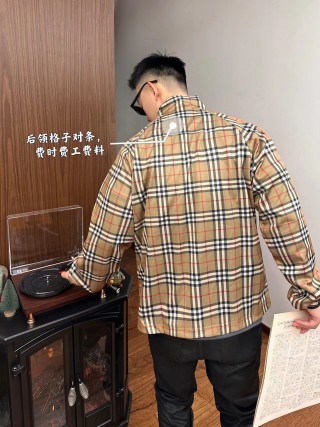Burberry Vintage Check Harrington Jacket Beige view 7