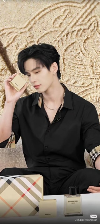 Burberry Black Long-Sleeve Dress Shirt view 7