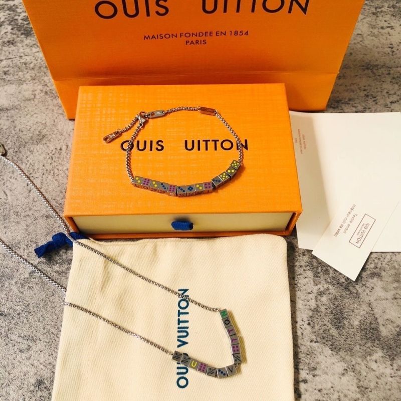 Louis Vuitton LV Play Dice Silver Chain Bracelet view