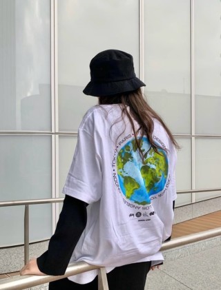 Stüssy World Globe White T-Shirt view 3
