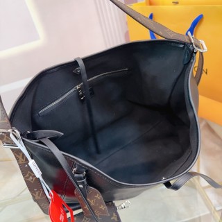 Louis Vuitton Dark Cargo Carryall Chain Shopping Bag Black view 9