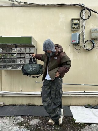 The North Face Brown & Olive Colorblock Down Puffer Jacket view 2