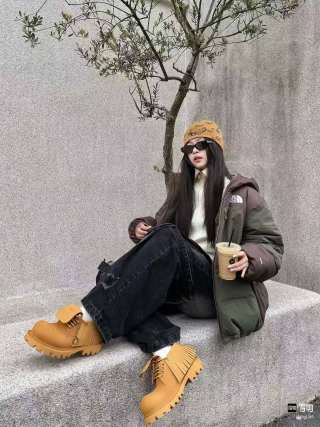 The North Face Brown & Olive Colorblock Down Puffer Jacket view 5