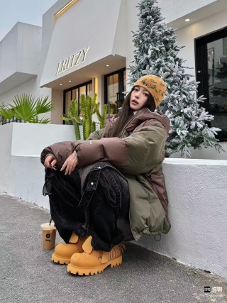 The North Face Brown & Olive Colorblock Down Puffer Jacket view 6