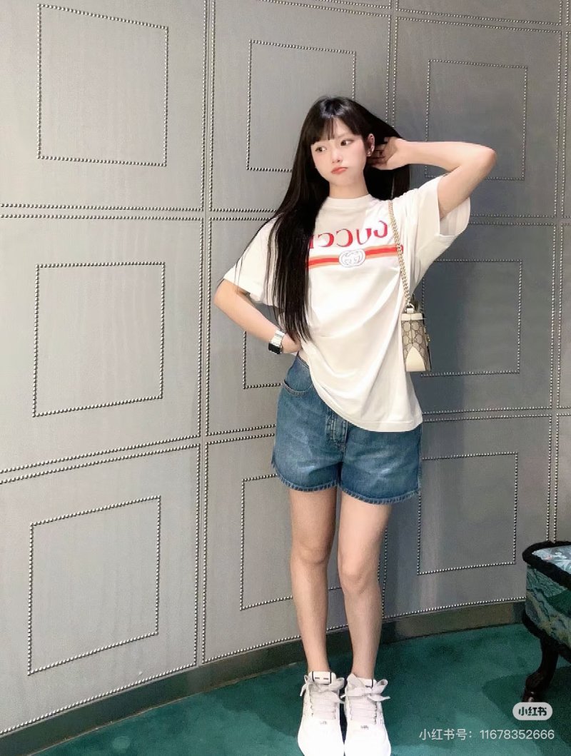 Gucci Logo Red Stripe White T-Shirt