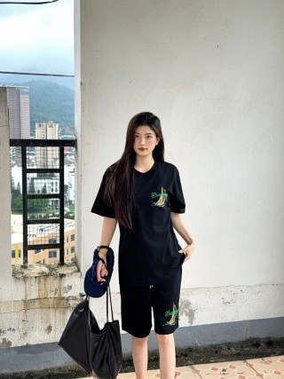 Black Embroidered Graphic Short Sleeve T-Shirt