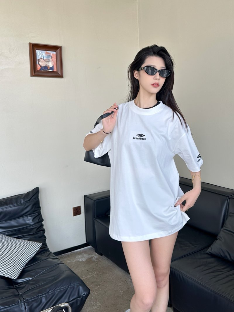 Balenciaga White Logo Short-Sleeve T-Shirt view