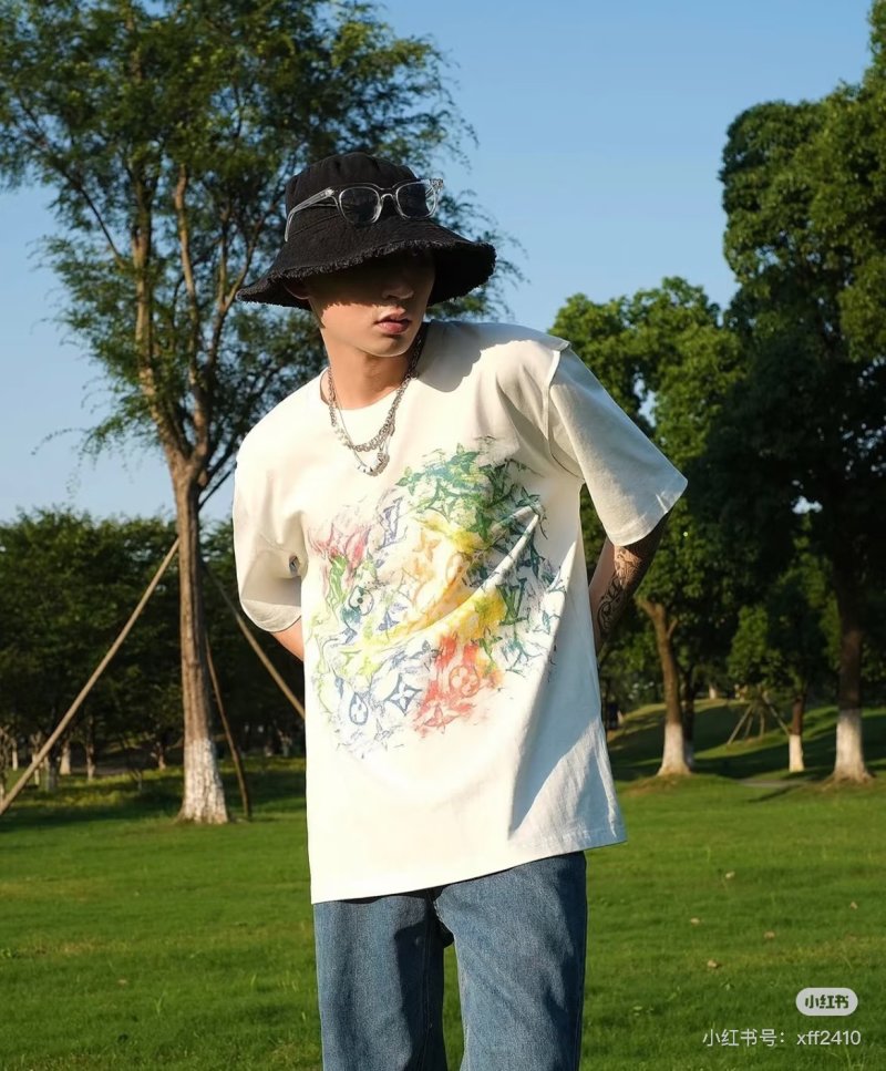 Cream Oversized Graphic Print T-Shirt with Colorful Art Design