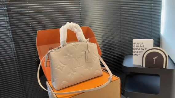 Louis Vuitton Monogram Empreinte Cream Leather Tote Bag