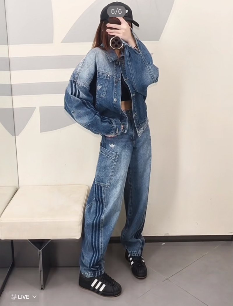 Vintage Wash Cargo Jeans Medium Blue view