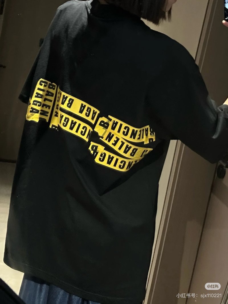 Black Graphic Print Short Sleeve T-Shirt with Yellow Accent view