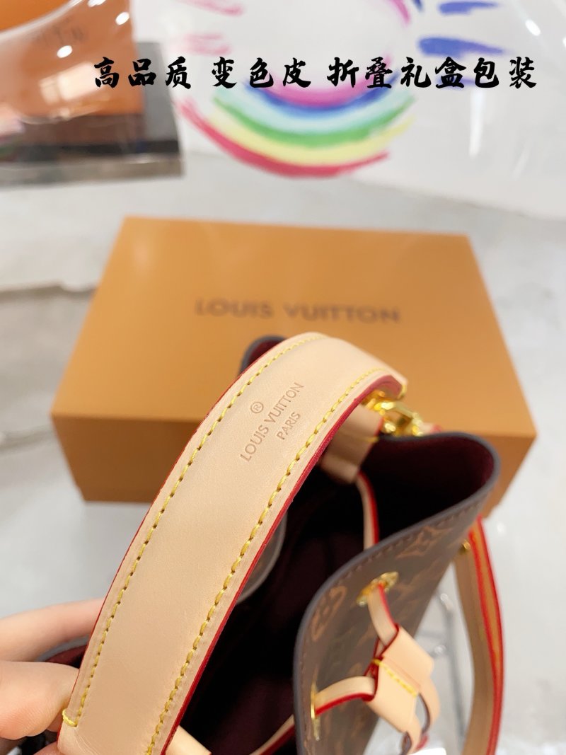 Louis Vuitton Neonoe Monogram Canvas Bucket Bag - Brown view