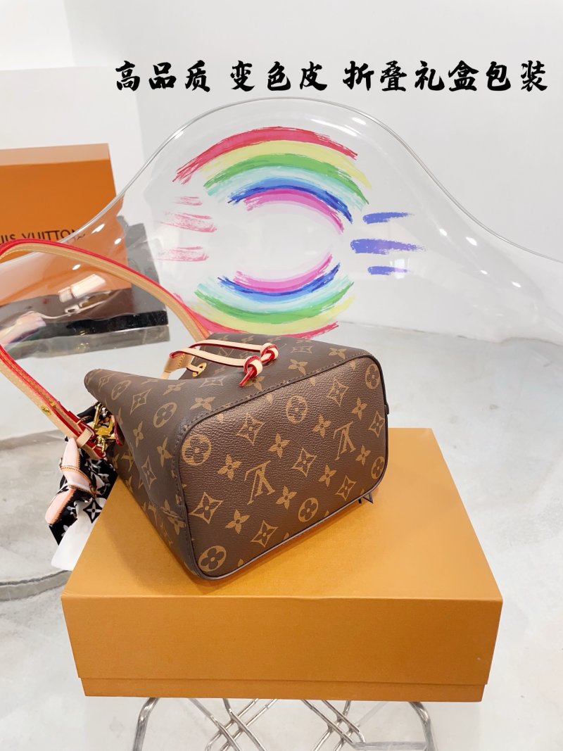 Louis Vuitton Neonoe Monogram Canvas Bucket Bag - Brown view