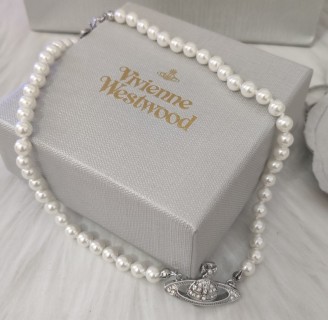 Vivienne Westwood Saturn Pearl Necklace Silver view 6