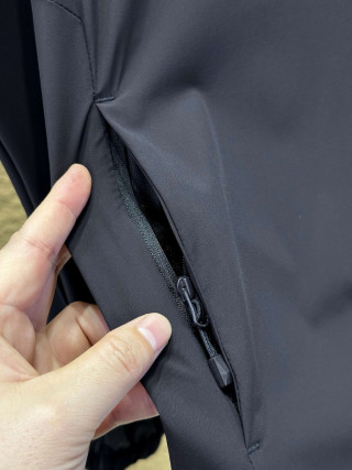 Descente Black Hooded Ice Silk Speed-Dry Outdoor Jacket view 15