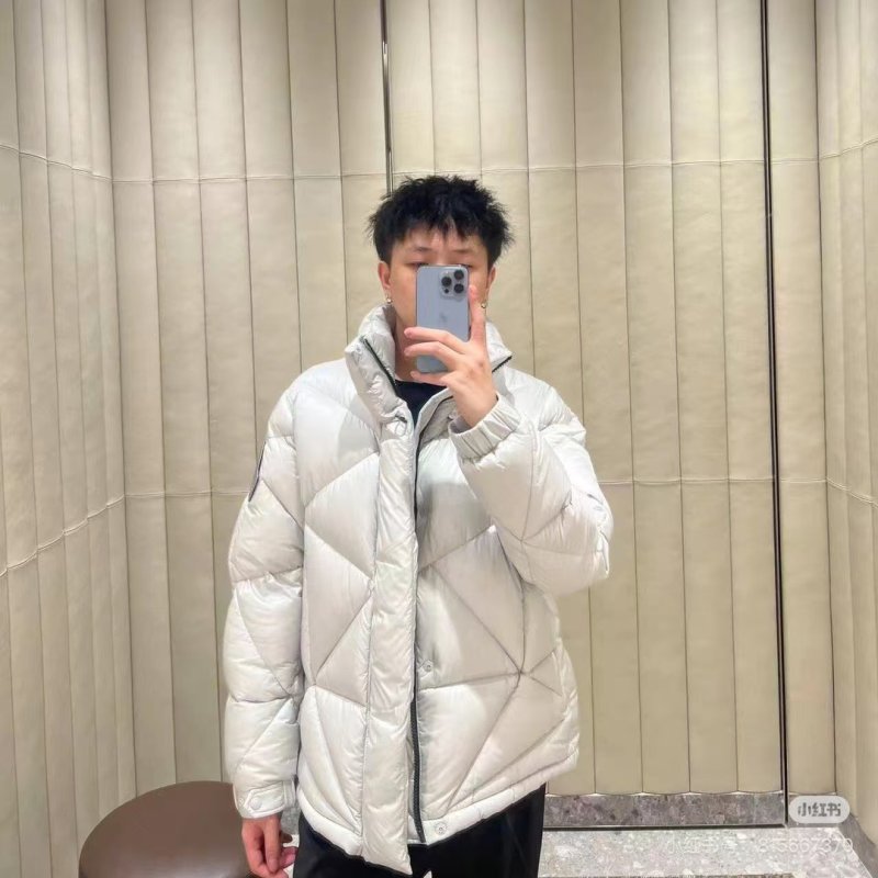 White Quilted Puffer Down Jacket