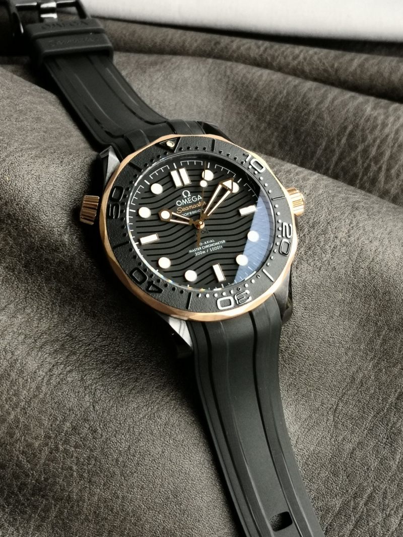 Omega Seamaster 210.62.44.20.01.001 Black Dial Watch view