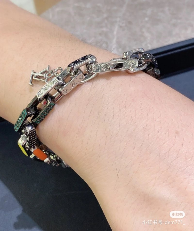 Louis Vuitton Paradise Chain Link Bracelet with Enamel Bamboo Detailing