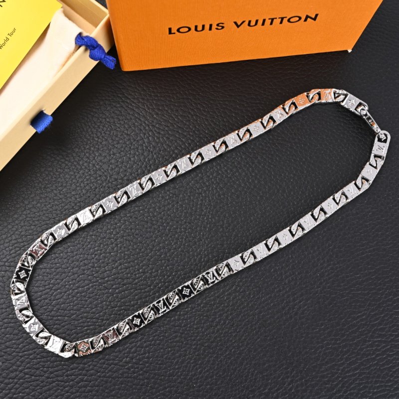 Louis Vuitton LV Monogram Tied Up Silver Cuba Chain Necklace